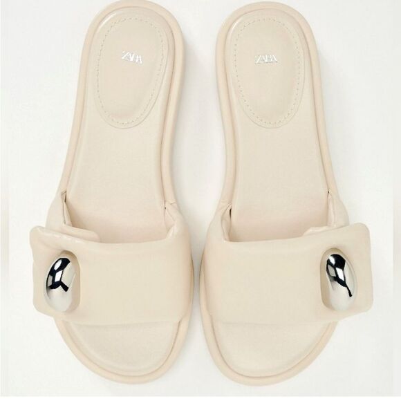ZARA EMBELLISHED PUFFER SLIDE CREAM LEATHER SANDALS EU 38 / US 7.5 - Picture 1 of 11